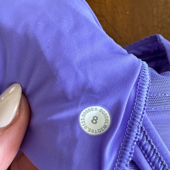 Lululemon All Day Breeze Sports Bra - Picture 2 of 5